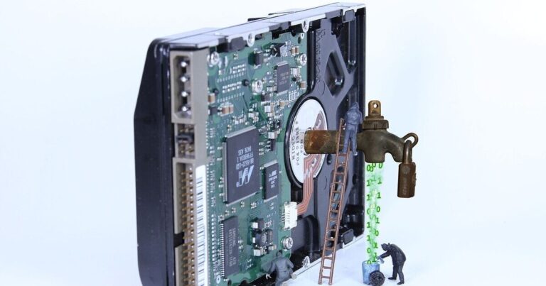 data-leakage-3921445_1280.jpg