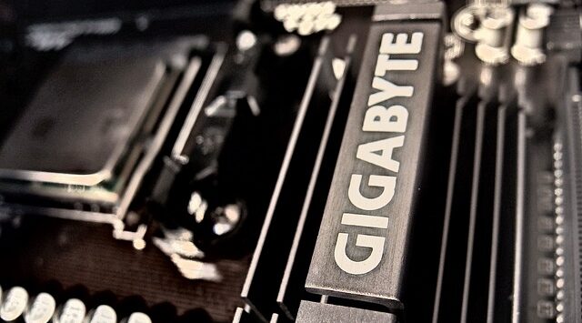 Vulnerabilidades não módlo uefi de placas gigabyte