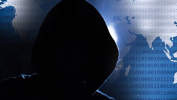 hacker-1952027_640.jpg